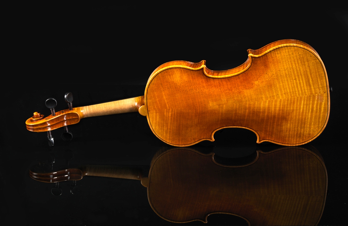 Daniel Ross Strad violin Gibson Huberman 4